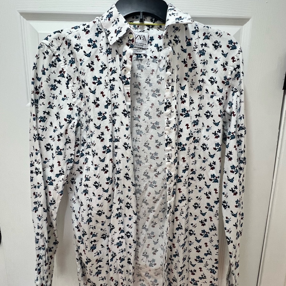 Zara White Floral Button Down Shirt